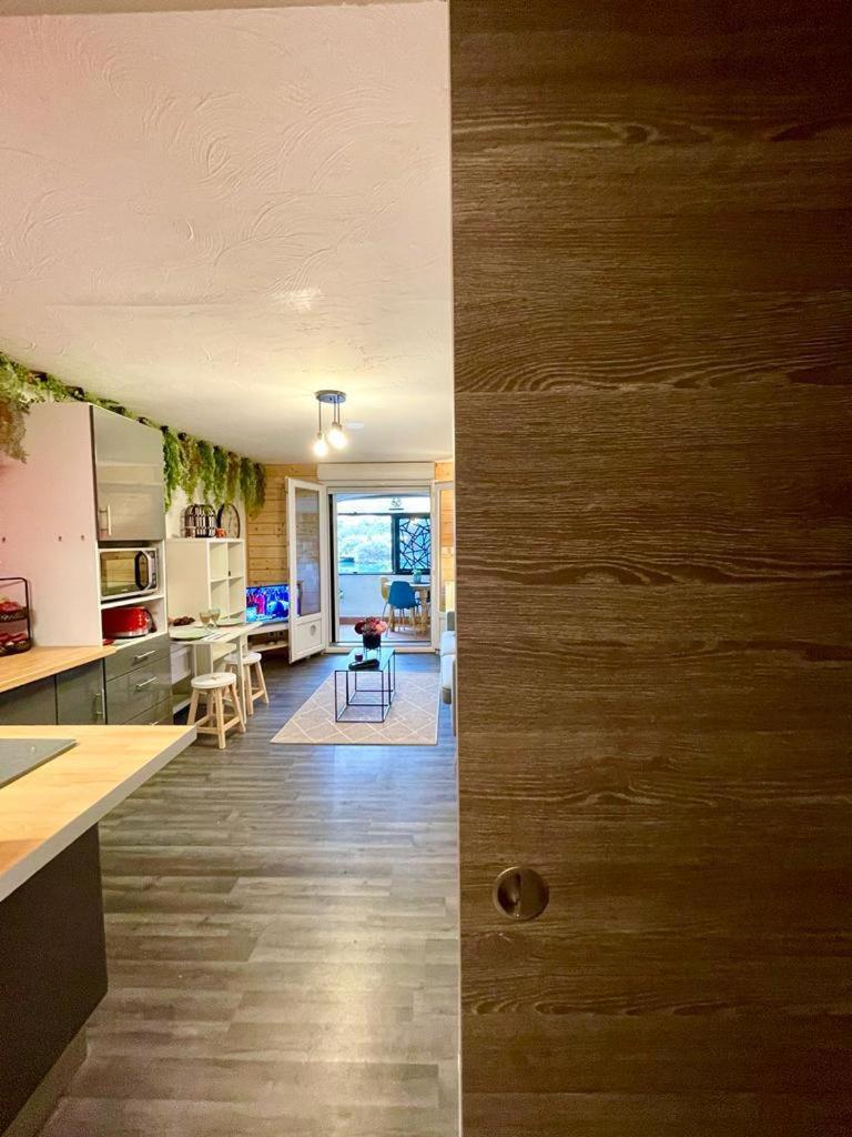 Perle Du Rivage - Plage 50M, Clim, Wifi, 2 Pers Fos-sur-Mer Bagian luar foto