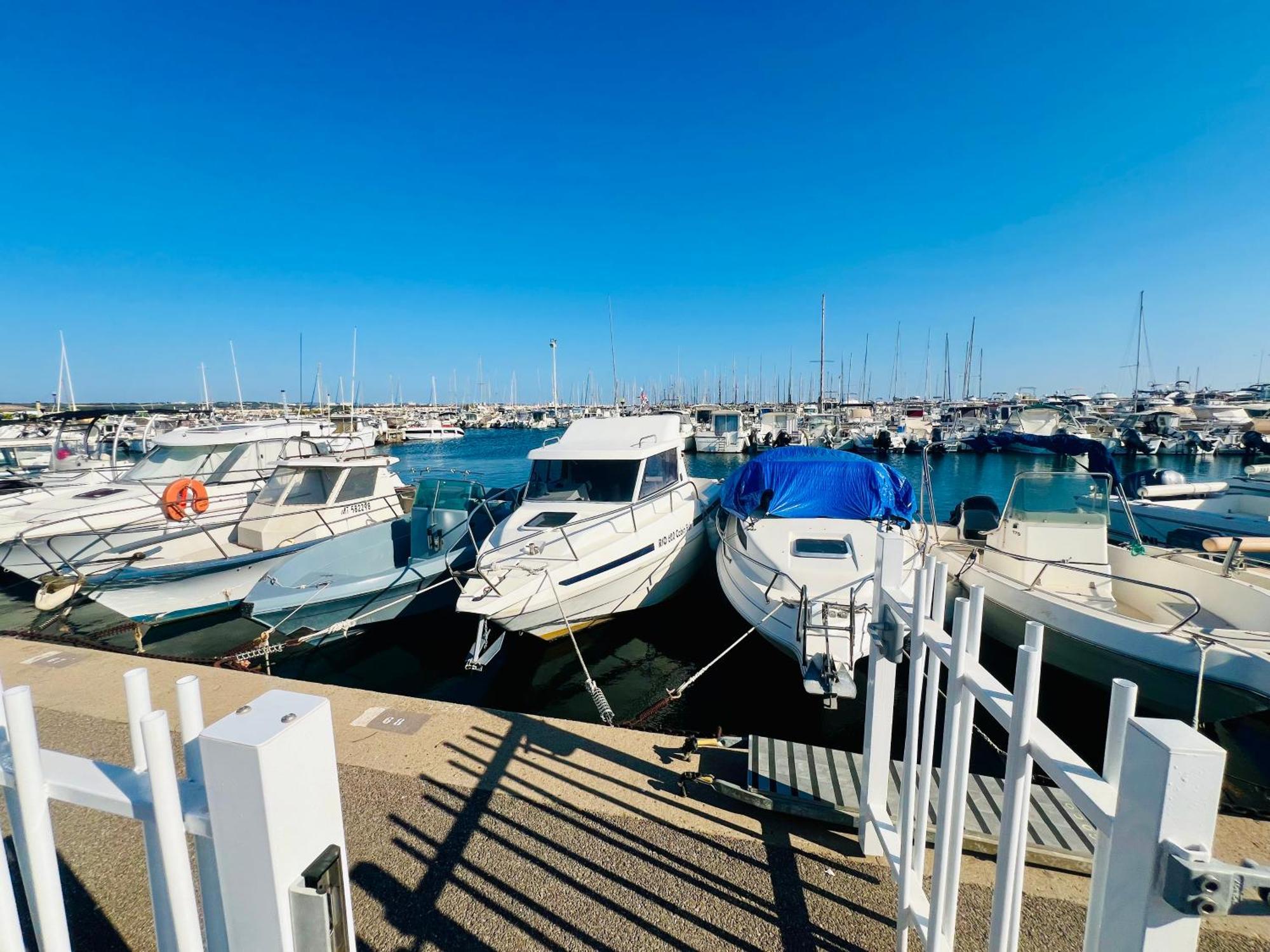 Perle Du Rivage - Plage 50M, Clim, Wifi, 2 Pers Fos-sur-Mer Bagian luar foto
